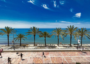 Diana 206. Completely Renovated Apartment on the Beachfront.